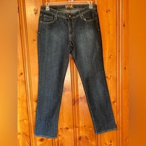 Size 12R  length 30 women’s jeans BITTEN by Sarah Jessic Parker